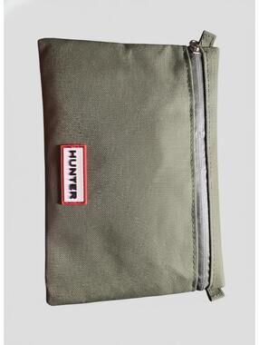 Hunter men’s toiletry or storage bag olive